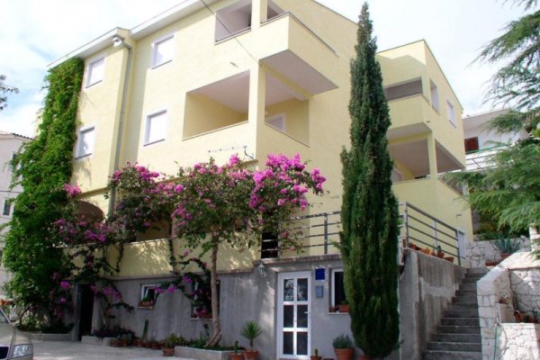 Vila Neda