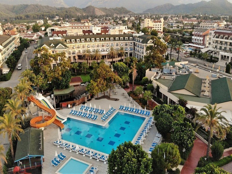 Lucida Beach Hotel recenzie
