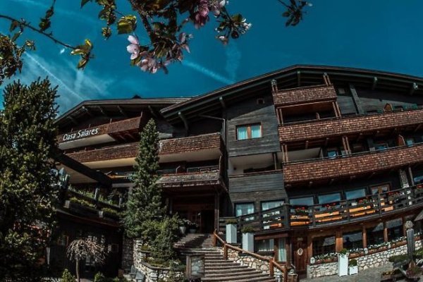 Hotel Ciasa Salares