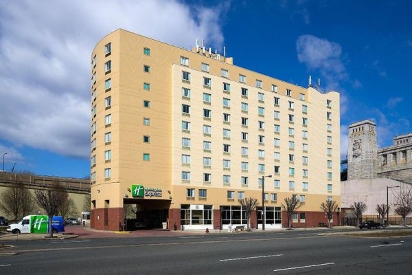 Holiday Inn Express Philadelphia Penns Landing