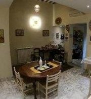 Five Roses Bed & Breakfast