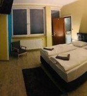 White Pearl Hostel