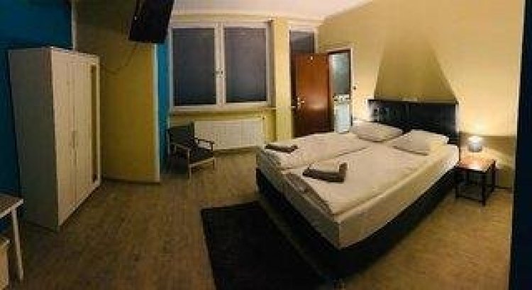 White Pearl Hostel