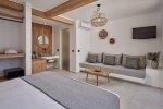 Ionic Suites recenzie