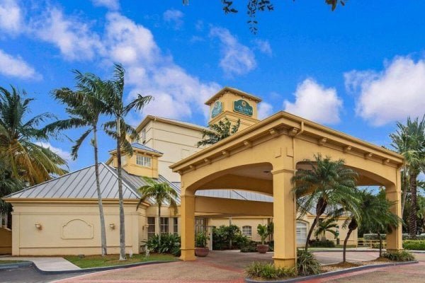 La Quinta Inn & Suites Miami Airport West