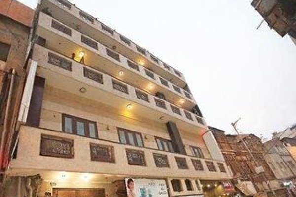 Capital O 10750 Hotel Vivek