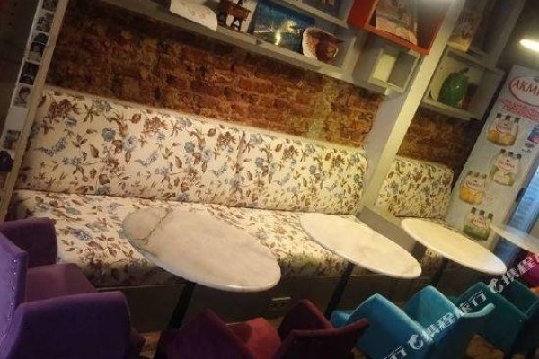 Vegan Bellavista Hostel
