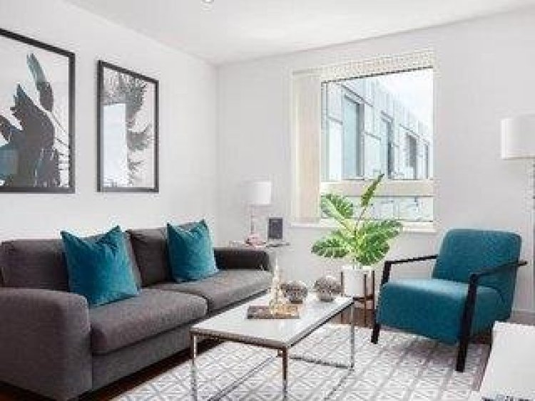 Lincoln Plaza Apartments