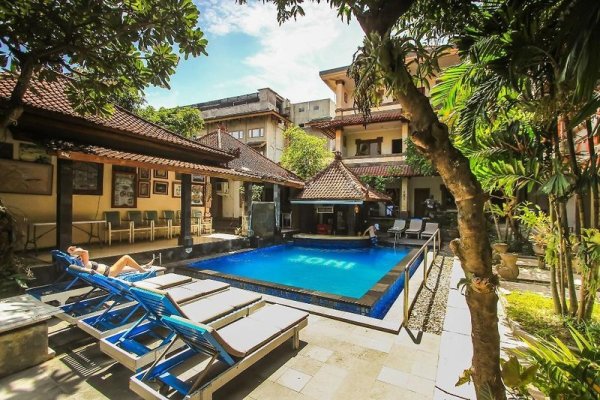 Legian Village Hotel