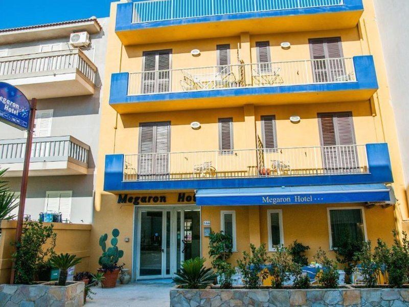 Megaron Hotel recenzie
