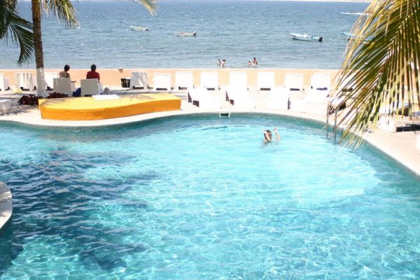Hotel Playa de Santiago