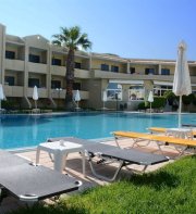 Summerland Hotel & Bungalows