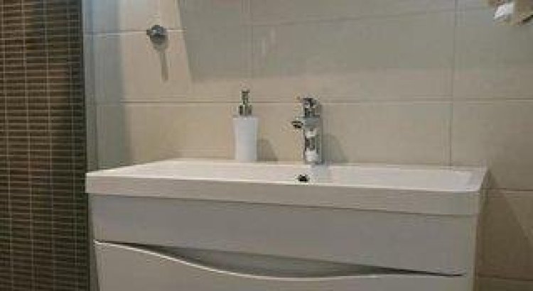 B & B Schlosser