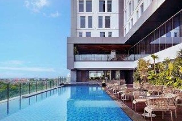 Mövenpick Surabaya City