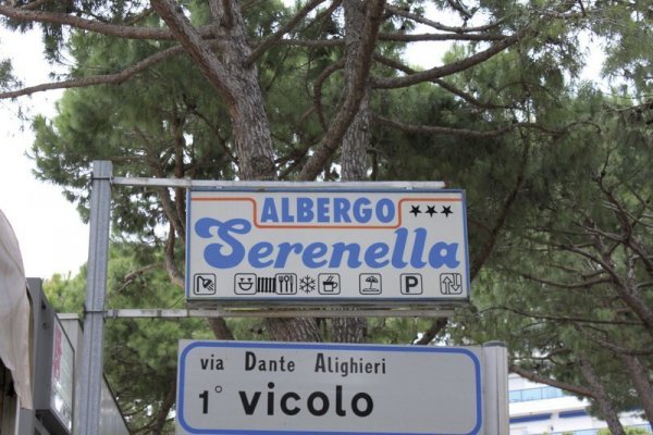 Hotel Serenella
