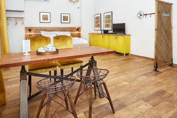 Aris Athens Suites
