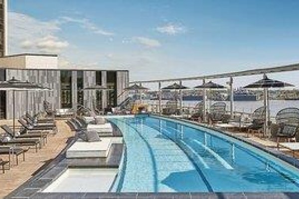 Four Seasons Hotel New Orleans