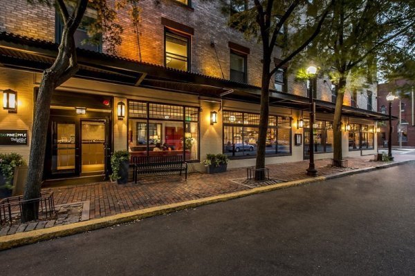 Chandler Inn