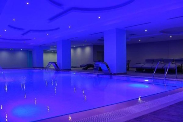 Ramada Hotel & Suites by Wyndham Istanbul Merter