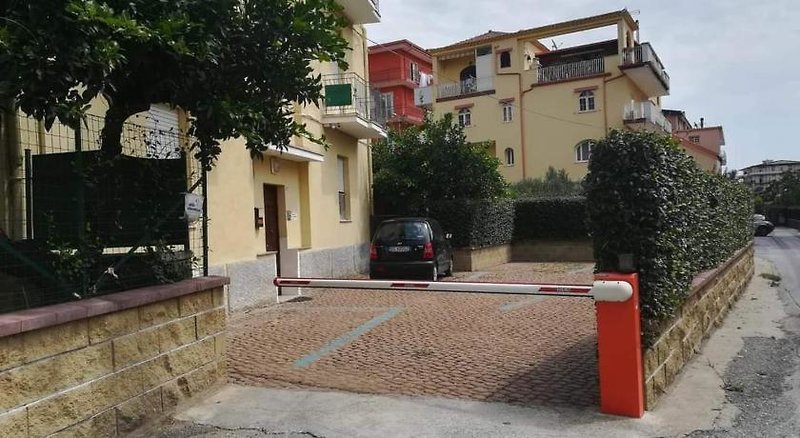 Barnet House Lamezia recenzie