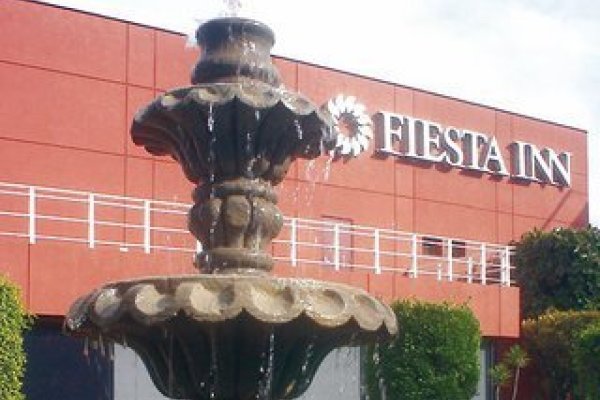 Fiesta Inn Aeropuerto