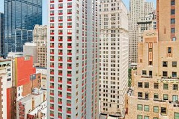 Holiday Inn Manhattan Financial District recenzie