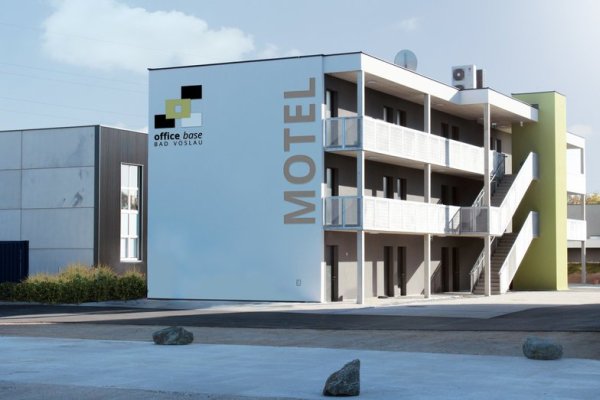 Office Base Bad Vöslau Motel