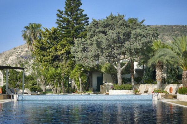 Columbia Beachotel Pissouri