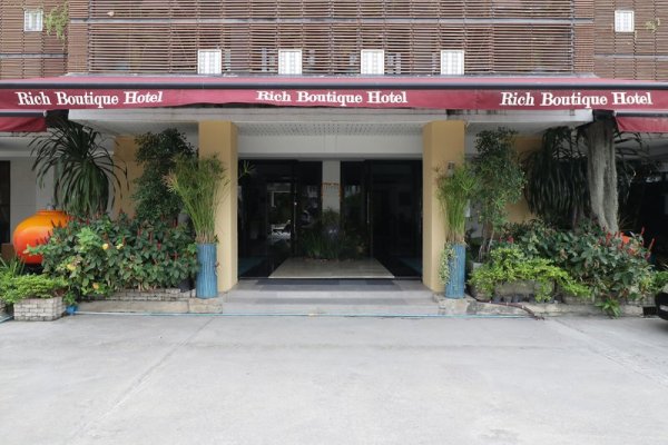 Rich Boutique Hotel