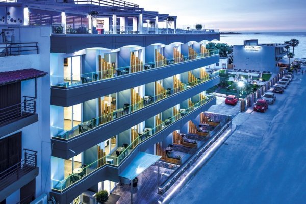 Infinity Blue Boutique Hotel & Spa