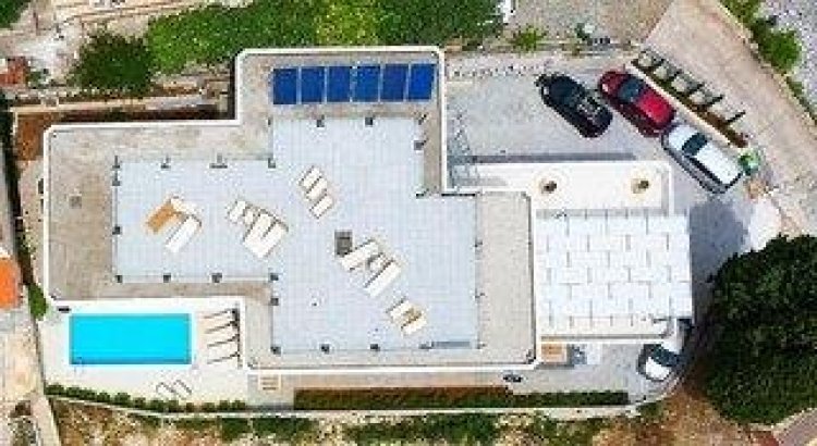 Sun Apartments