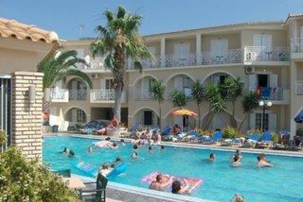 Vivian Hotel