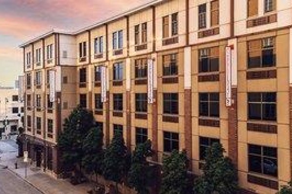Copperleaf Boutique Hotel & Spa