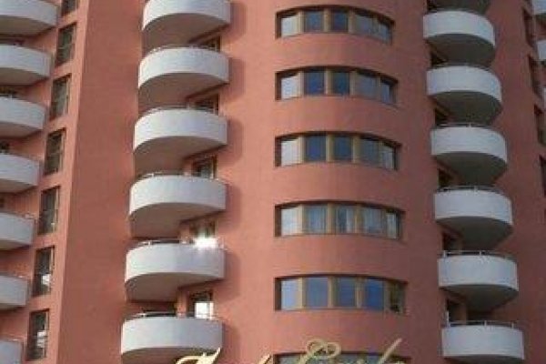 Monte Carlo Palace Hostel