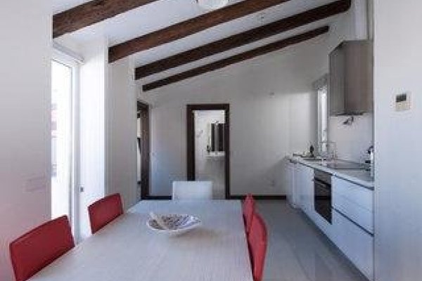 Apartamentos Roisa Suites