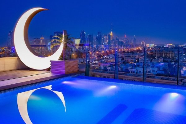 Element Al Mina, Dubai