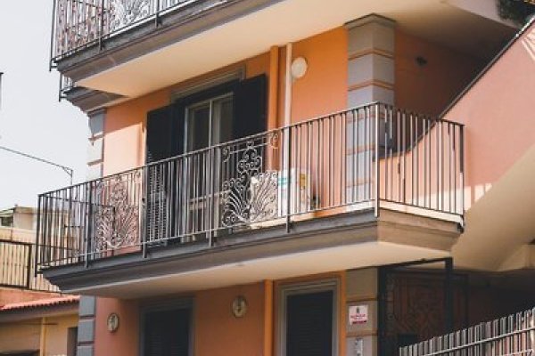 Palazzo Dei Lari
