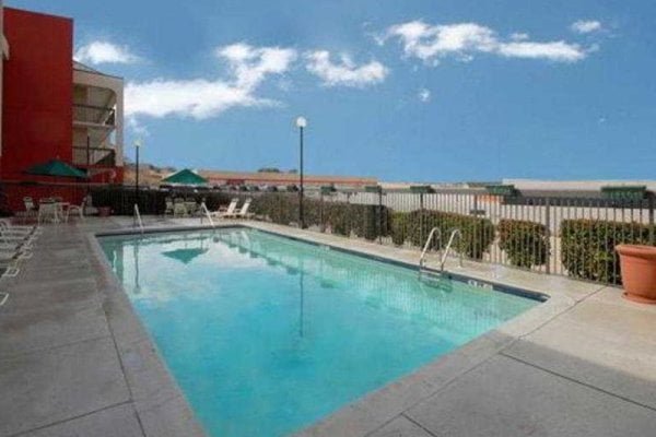 Quality Inn & Suites Hotel Fort Worth