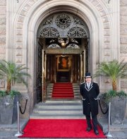 Elite Plaza Hotel