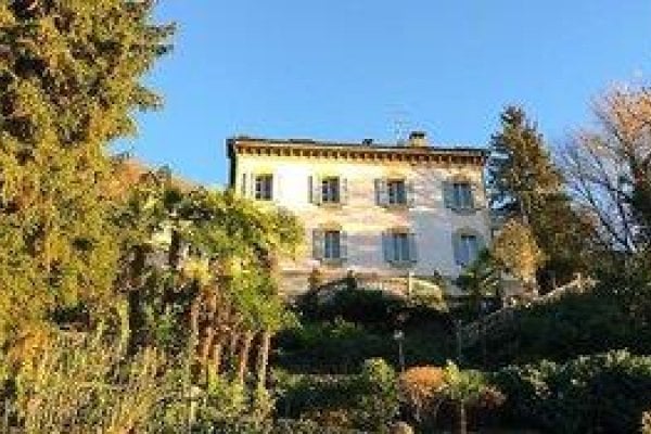 Villa Costanza
