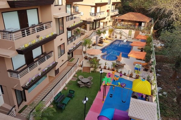 La Sunila Clarks Inn Suites