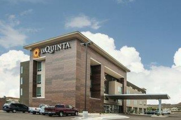 La Quinta Inn & Suites By Wyndham Kingman