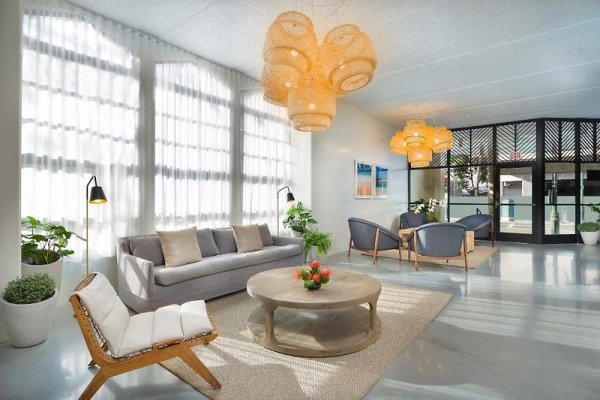 Ohia Waikiki Studio Suites