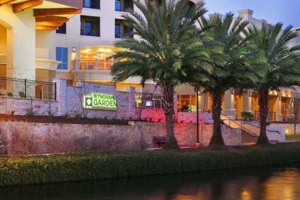 Wyndham Garden San Antonio Riverwalk/Museum Reach