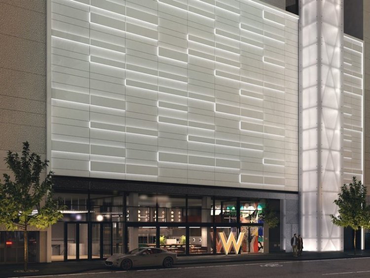 W Toronto