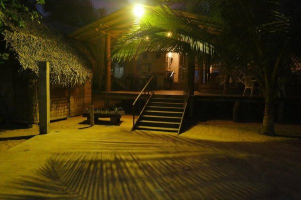 Lagoon Paradise Beach Resort