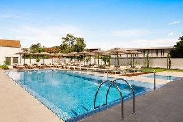 Holiday Inn Express Evora An Ihg Hotel