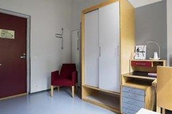 Hostel Linnasmäki