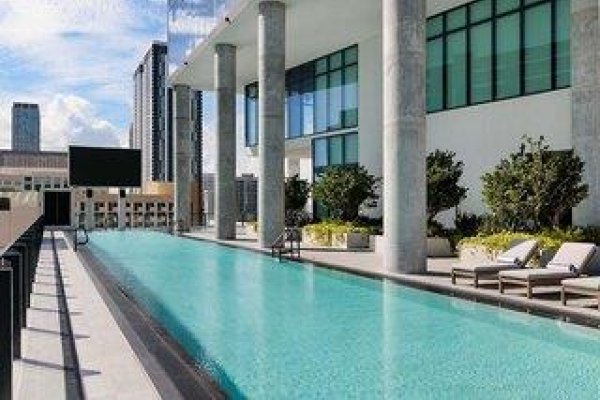 The Elser Hotel & Residences