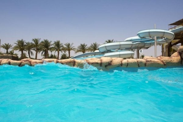 Parrotel Aqua Park Resort